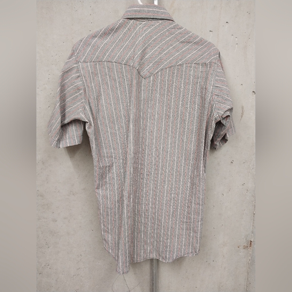 Flying "R" Ranchwear Shirt - Picture 5 of 5